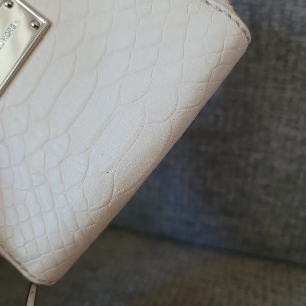 Michael Kors Snakeskin Embossed Compact Zip Around Wallet - Picture 8 of 12